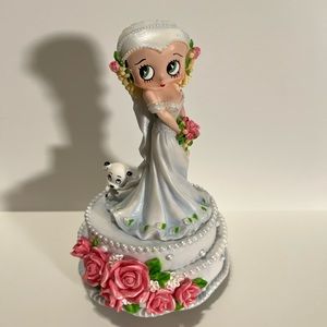 Betty Boop Musical Bride Figurine